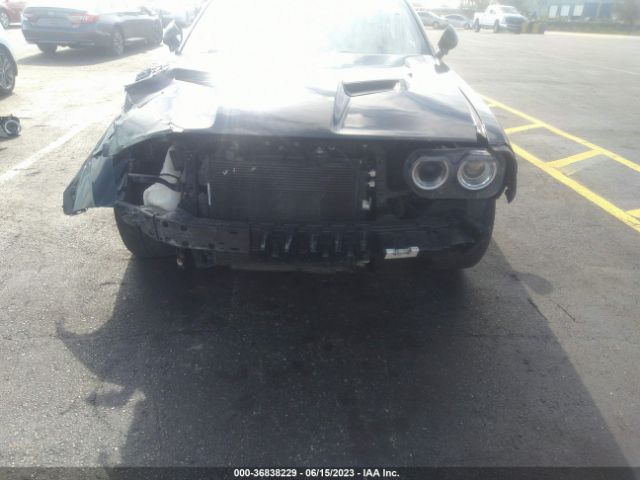2C3CDZAG0JH309972 Dodge Challenger Sxt