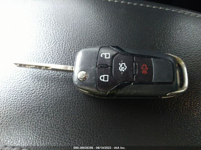 3FA6P0HD8ER318149 Ford FUSION SE