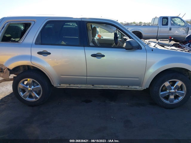 2011 FORD ESCAPE XLT VIN: 1FMCU9DG9BKA33563