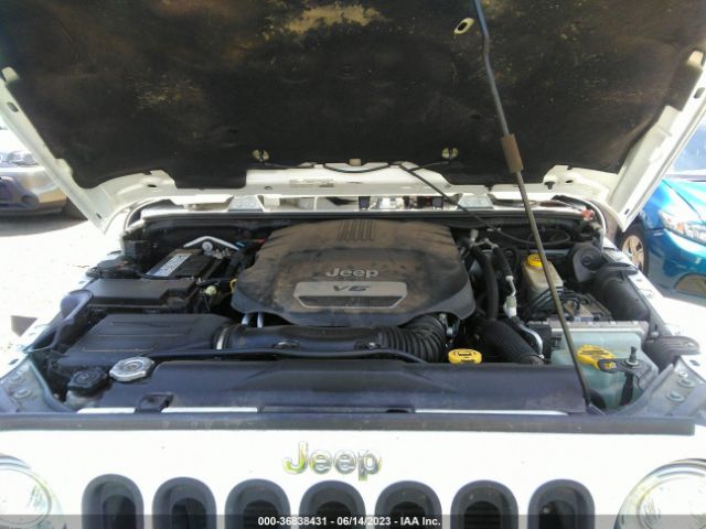 1C4BJWFG9HL558243 Jeep Wrangler Unlimited Rubicon