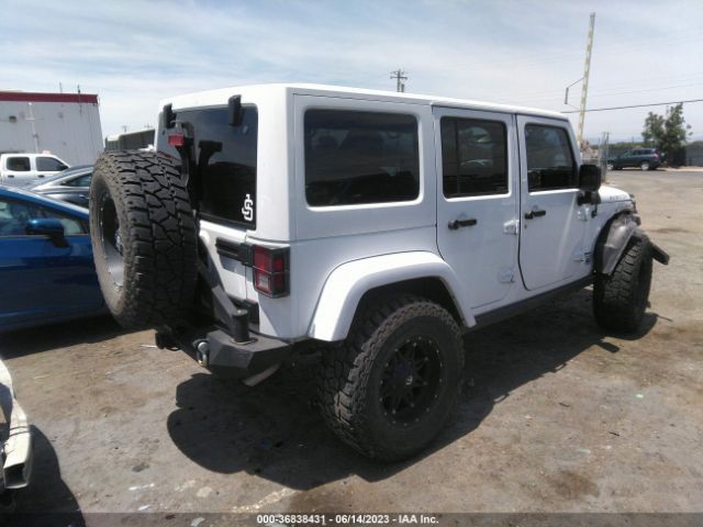 1C4BJWFG9HL558243 Jeep Wrangler Unlimited Rubicon