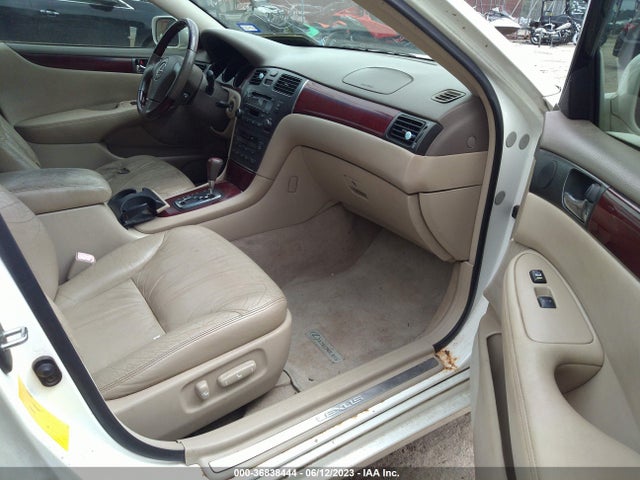 2004 LEXUS ES 330 VIN: JTHBA30G645015825