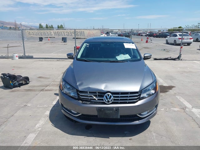 2014 VOLKSWAGEN PASSAT TDI SE W/SUNROOF & NAV VIN: 1VWBN7A33EC094289
