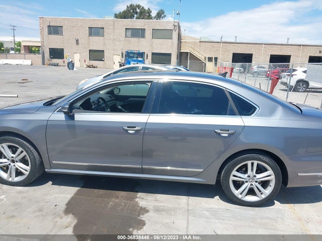 2014 VOLKSWAGEN PASSAT TDI SE W/SUNROOF & NAV VIN: 1VWBN7A33EC094289