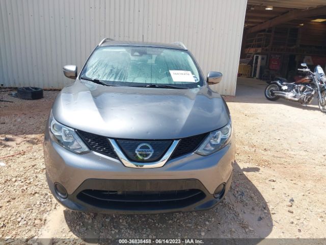 JN1BJ1CP6KW235560 Nissan Rogue Sport Sv