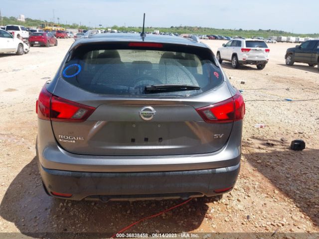 JN1BJ1CP6KW235560 Nissan Rogue Sport Sv
