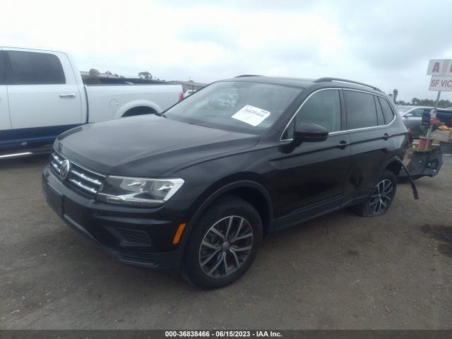 3VV2B7AX3KM141427 Volkswagen TIGUAN SE