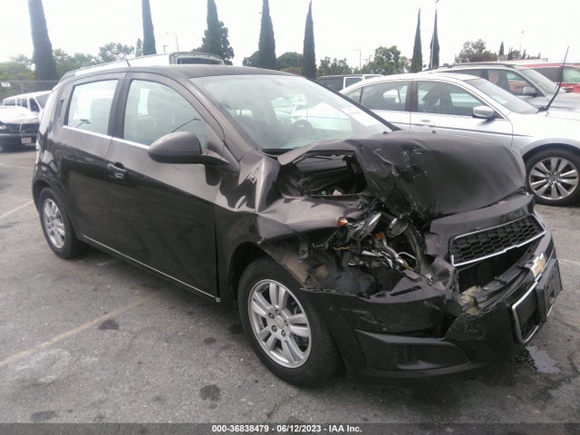 Chevrolet SONIC LT 2014 1G1JC6SH8E4103158 Image 5