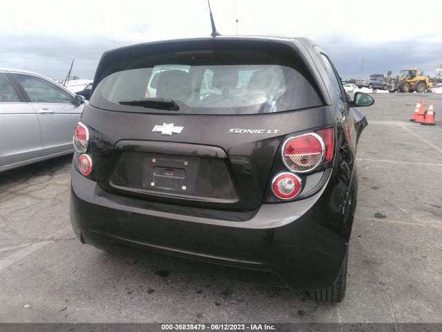 Chevrolet SONIC LT 2014 1G1JC6SH8E4103158 Image 8