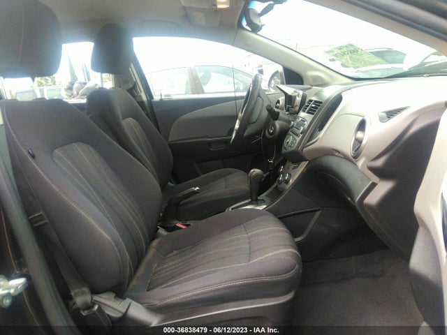 Chevrolet SONIC LT 2014 1G1JC6SH8E4103158 Image 11