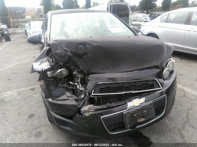 Chevrolet SONIC LT 2014 1G1JC6SH8E4103158 Image 12