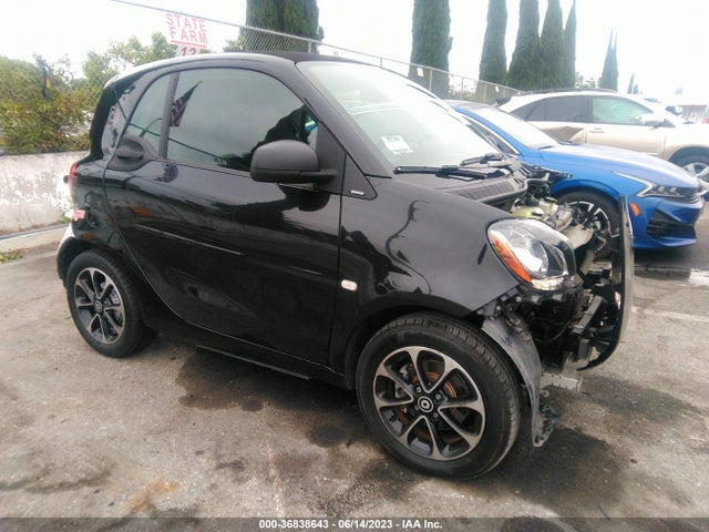 2017 Smart Fortwo Electric Drive, VIN: WMEFJ9BA5HK229101