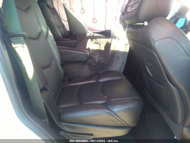1GYS3BKJ2KR243819 Cadillac Escalade Luxury
