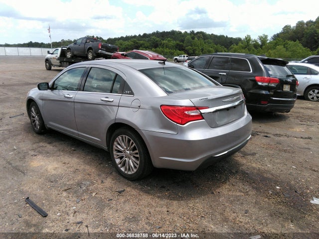 2013 CHRYSLER 200 LIMITED VIN: 1C3CCBCG0DN555410