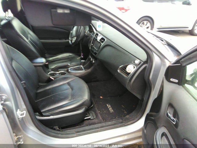 2013 CHRYSLER 200 LIMITED VIN: 1C3CCBCG0DN555410