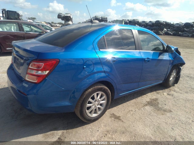 Chevrolet SONIC LT 2020 1G1JD5SB9L4133852 Image 4