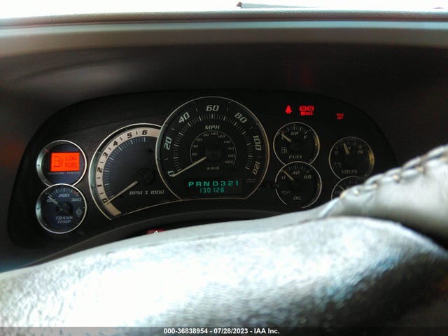 2002 CADILLAC ESCALADE VIN: 1GYEC63T72R217320