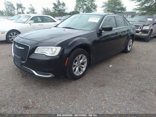 2C3CCAAGXFH785917 Chrysler 300 Limited