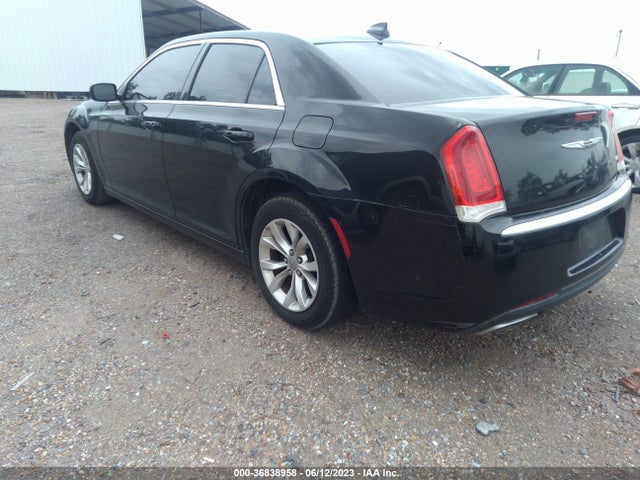2C3CCAAGXFH785917 Chrysler 300 Limited