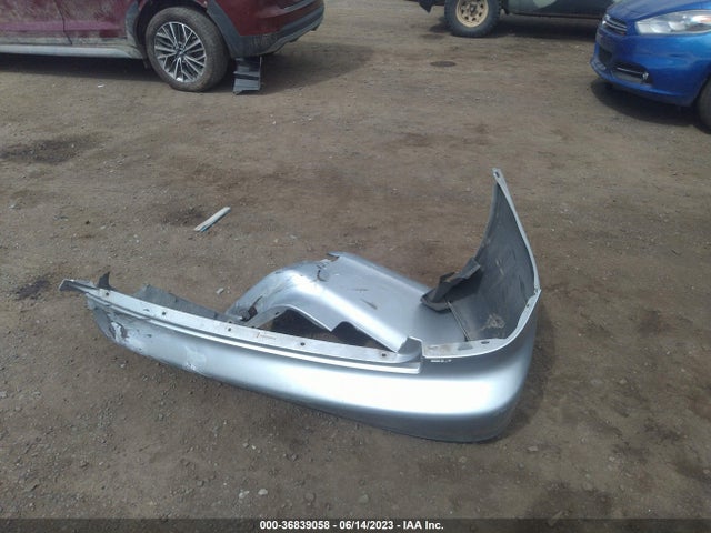 2001 HONDA ACCORD SDN EX W/LEATHER VIN: JHMCG56631C010893