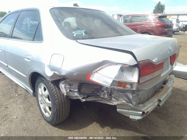 2001 HONDA ACCORD SDN EX W/LEATHER VIN: JHMCG56631C010893
