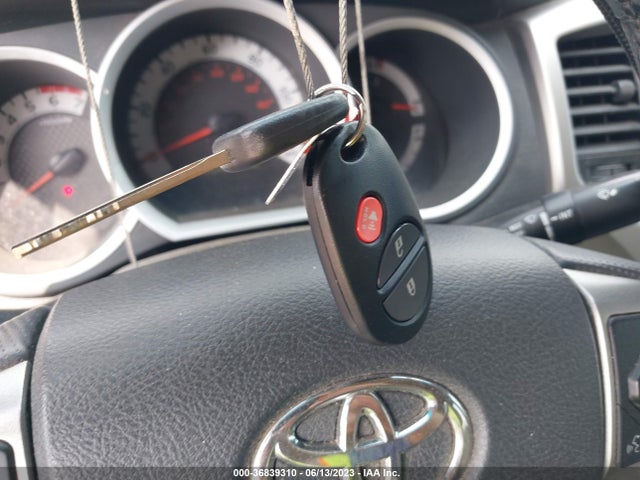 Toyota Tacoma Prerunner 2014 5TFJX4GN9EX030055 Image 3
