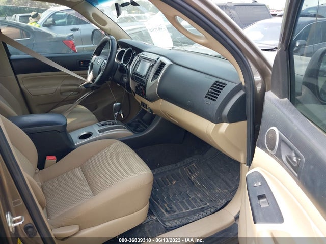 Toyota Tacoma Prerunner 2014 5TFJX4GN9EX030055 Image 11