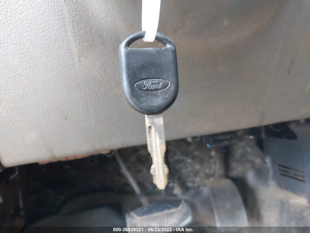 2008 FORD F-150 XL/STX/XLT VIN: 1FTRF12288KE26464