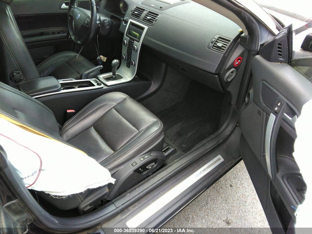 2013 VOLVO C70 T5 VIN: YV1672MC3DJ136705