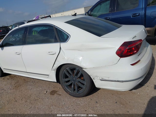 1VWGT7A34HC065416 Volkswagen Passat 1.8t Se W/technology
