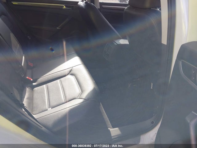 1VWGT7A34HC065416 Volkswagen Passat 1.8t Se W/technology