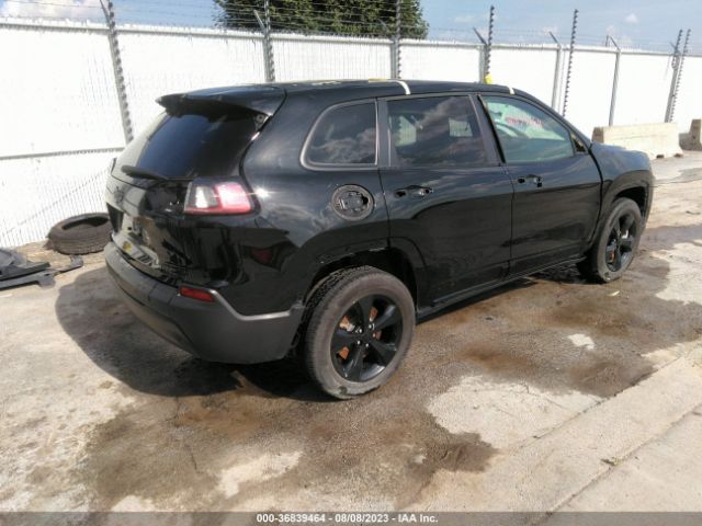 1C4PJMLB9KD417824 Jeep Cherokee Altitude