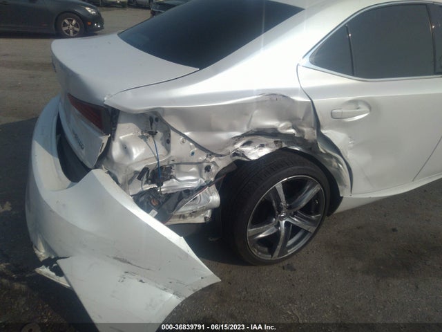 JTHC81D2XJ5026356 Lexus Is Is 300