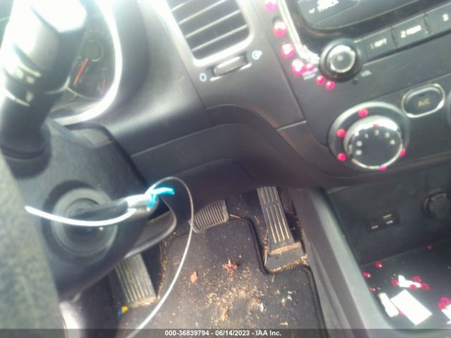3KPFK4A78HE114161 KIA FORTE LX