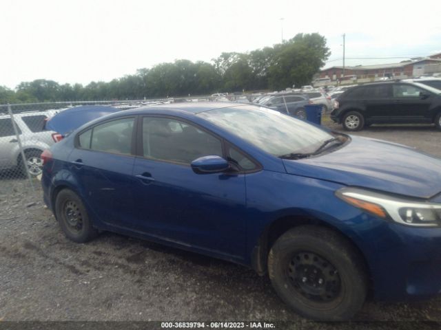 3KPFK4A78HE114161 KIA FORTE LX