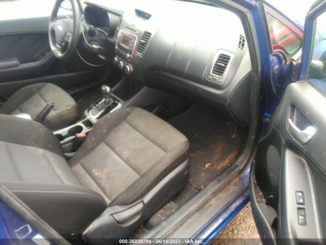 3KPFK4A78HE114161 KIA FORTE LX
