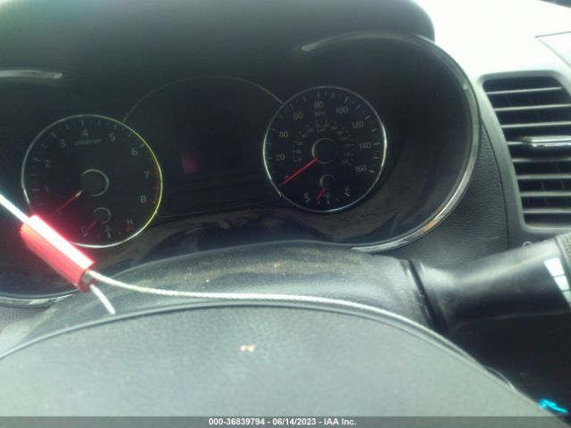 3KPFK4A78HE114161 KIA FORTE LX