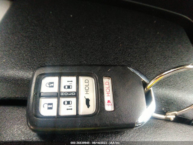 Honda Odyssey Touring 2017 5FNRL5H97HB008088 Image 3