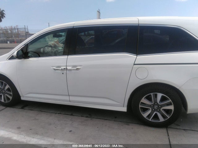 Honda Odyssey Touring 2017 5FNRL5H97HB008088 Image 6