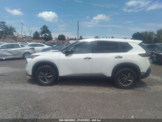 5N1BT3AB1NC709152 Nissan ROGUE S