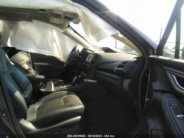 JF2SKAWC5KH583441 Subaru Forester Touring