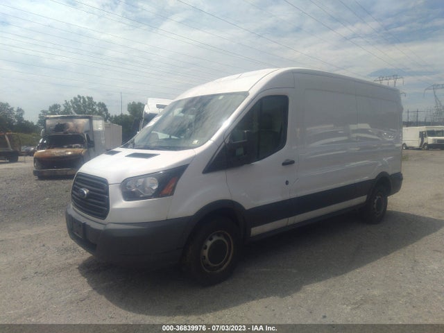 Ford TRANSIT VAN 2018 1FTBW2CM8JKA90585 Image 2