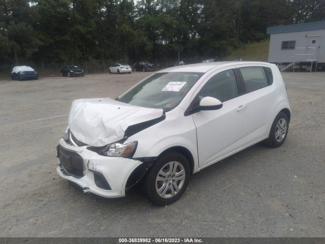 Chevrolet SONIC LT 2020 1G1JG6SB1L4109137 Image 2