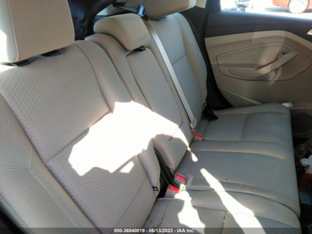 1FADP5EU7HL119251 Ford C-max Energi Se