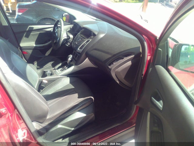 2014 FORD FOCUS SE VIN: 1FADP3K28EL324886