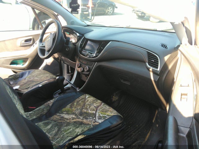 Chevrolet TRAX LS 2022 KL7CJNSM8NB545413 Image 5