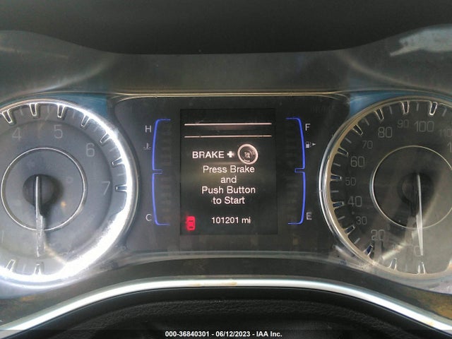 Chrysler 200 Touring 2017 1C3CCCFB9HN505102 Image 7