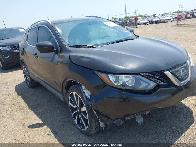 2018 NISSAN ROGUE SPORT SL VIN: JN1BJ1CP4JW157892