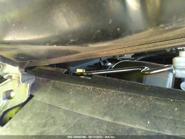 2011 FORD ESCAPE XLT VIN: 1FMCU0DG4BKA04418