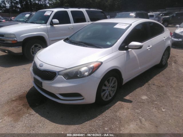 KNAFX4A6XE5059872 KIA FORTE LX